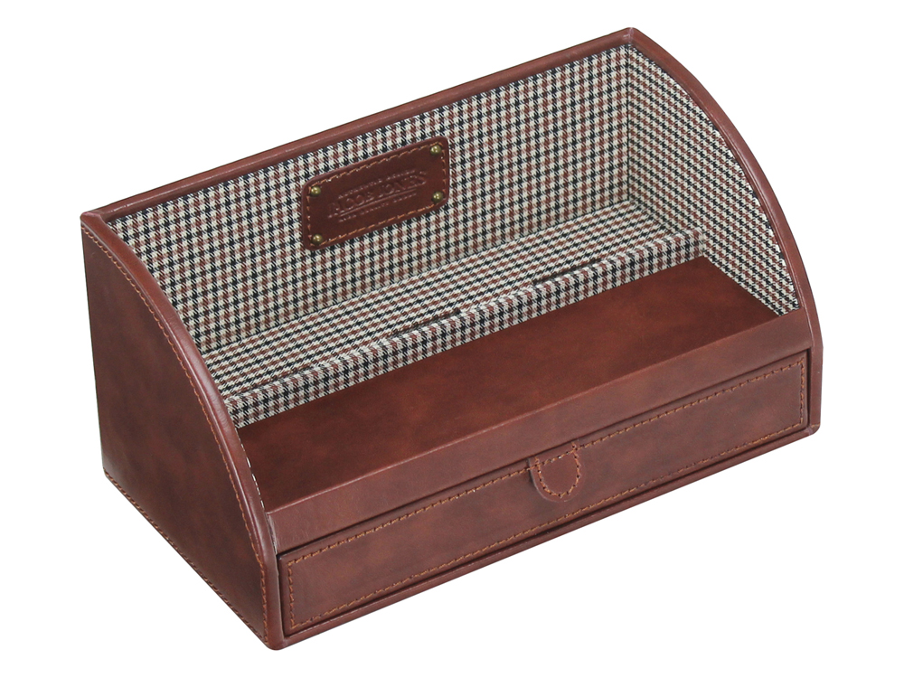 Laddningsstation Jacob Jones Tan & Check – utan gravyr Laddningsstation Jacob Jones Tan & Check – utan gravyr